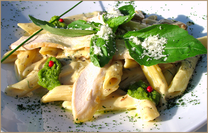 Макароны с курицей Макароны с курицей