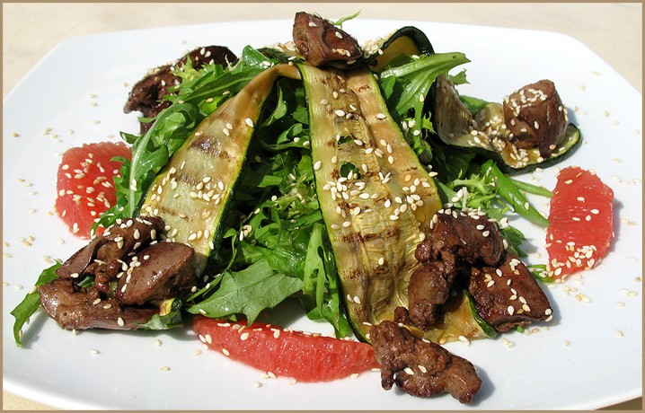 Салат из куриной печени Салат из куриной печени