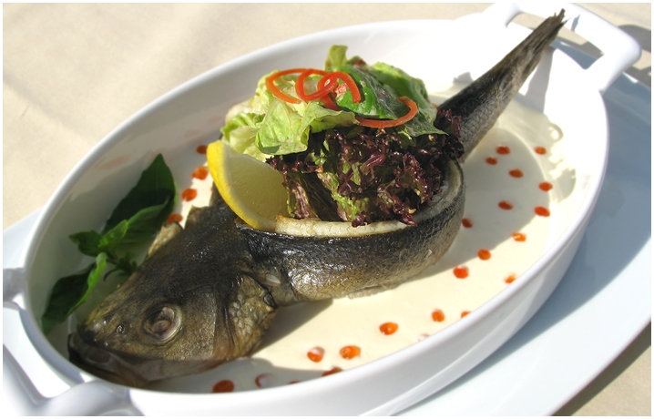 Сибас с икрой Сибас с икрой